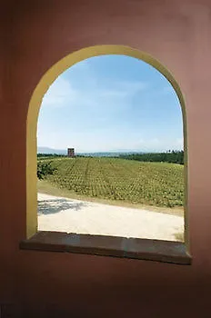 Fattoria Santa Lucia Le Tagliate Aparthotel 3*