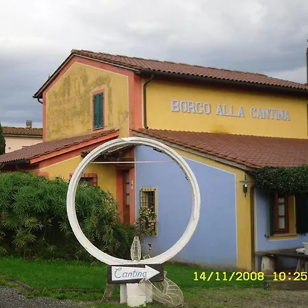 Aparthotel Fattoria Santa Lucia Le Tagliate 3*