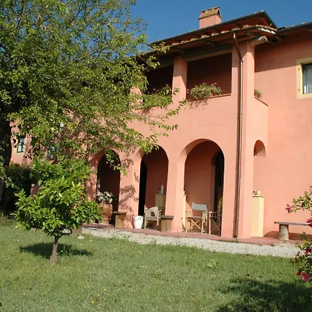 Apartahotel Fattoria Santa Lucia Le Tagliate